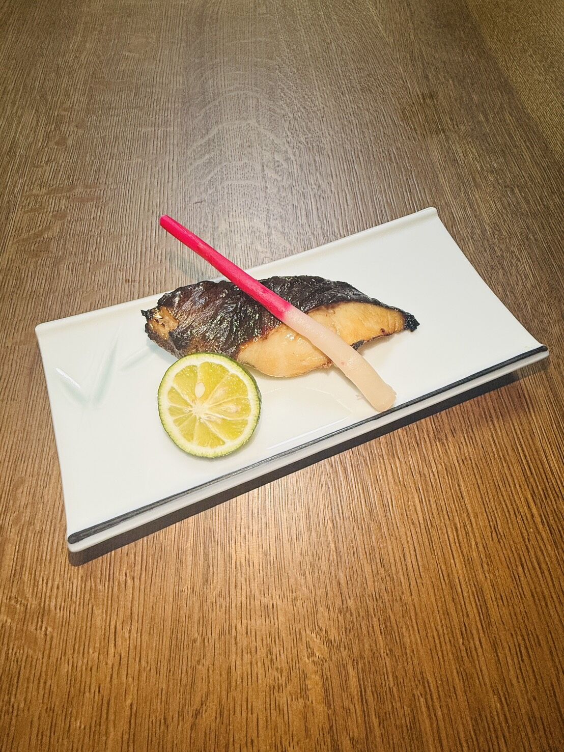 仕出しだからこそ美味しい。銀ダラの醤油麹幽庵焼き